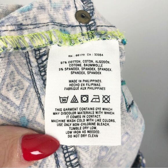 ANTHROPOLOGIE | PILCRO Patchwork Bandana Print Corduroy Pants Women’s Size 27 - Picture 12 of 13